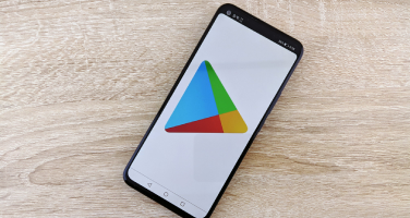 Google playstore icon displayed on a mobile screen